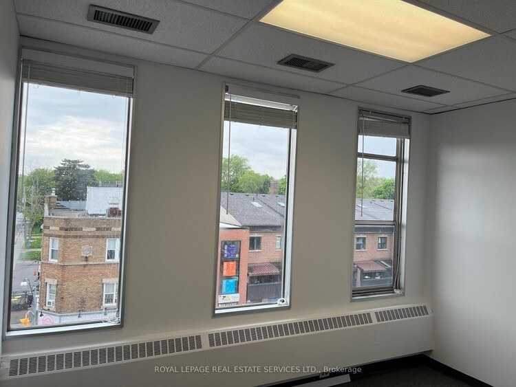 3335 Yonge Street, Toronto, ON, Lawrence Park North