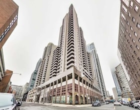 736 Bay Street, Toronto, ON , MLS #C13495586 , Image - 1