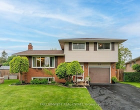 36 Blackfriars Place, Waterloo, ON , MLS #X12466989 , Image - 1