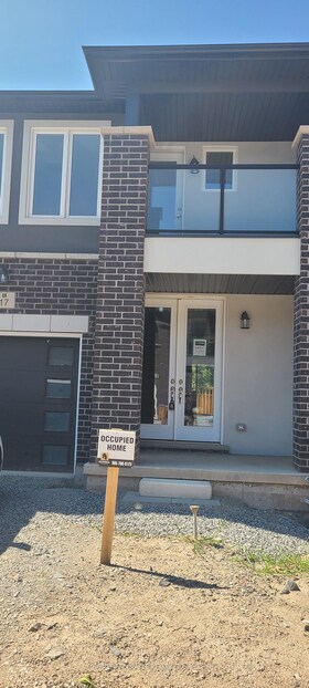 17 Renfrew Trail, Niagara, ON , MLS #X12193990 , Image - 1