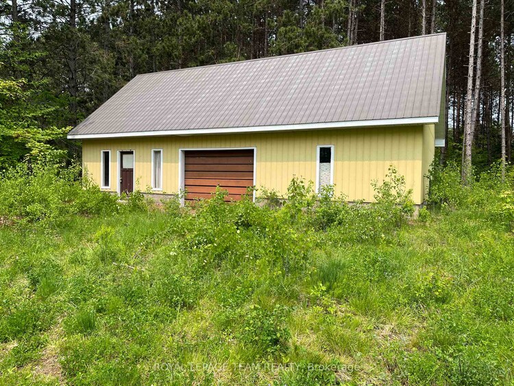 18500 Highway 60 Highway, Madawaska Valley, ON, 570 - Madawaska Valley