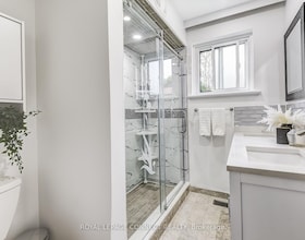 22 Ravine Park Crescent, Toronto, ON , MLS #E13037408 , Image - 1