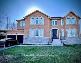 61 Rocksprings Avenue, York, ON , MLS #N13119016 , Image - 1