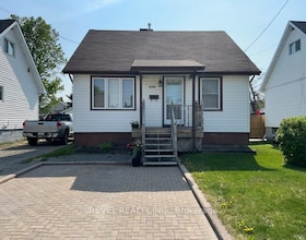 556 Maple Street S, Cochrane, ON , MLS #T13546190 , Image - 1