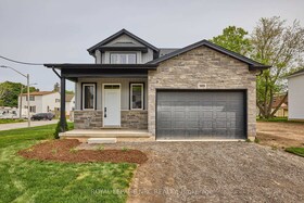 149 Hodgkins Avenue, Niagara, ON , MLS #X12431741 , Image - 1
