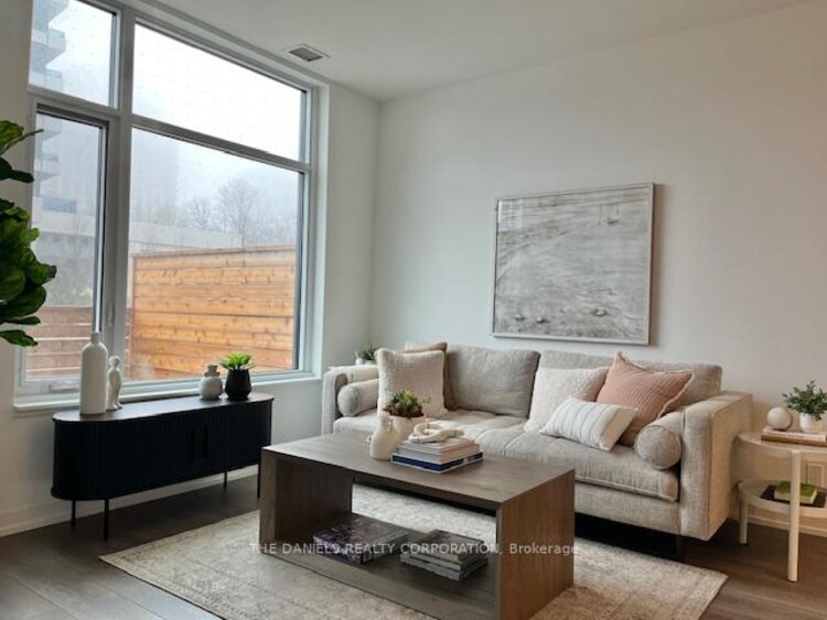 7950 Bathurst Street, Vaughan, ON, Beverley Glen