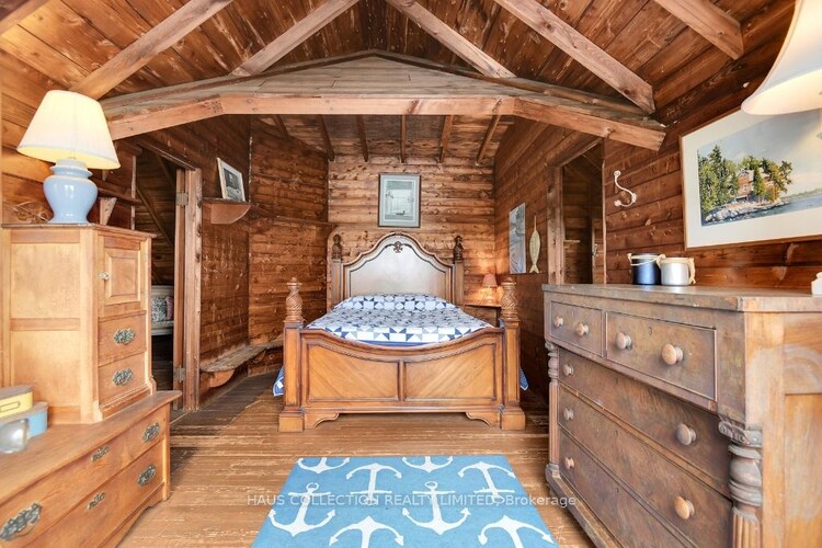 1 LITTLE GRENADIER Island, Leeds and the Thousand Islands, ON, 824 - Rear of Leeds - Lansdowne Twp