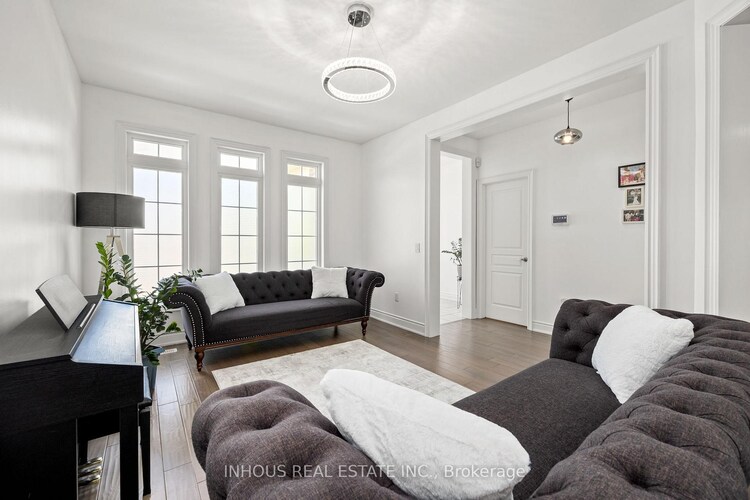 105 Johnson Drive, Shelburne, ON, Shelburne