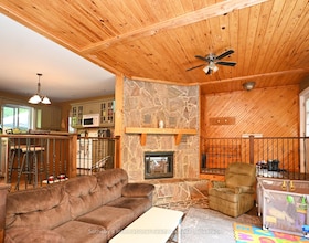 48 Miller Drive, Parry Sound, ON , MLS #X12908448 , Image - 1