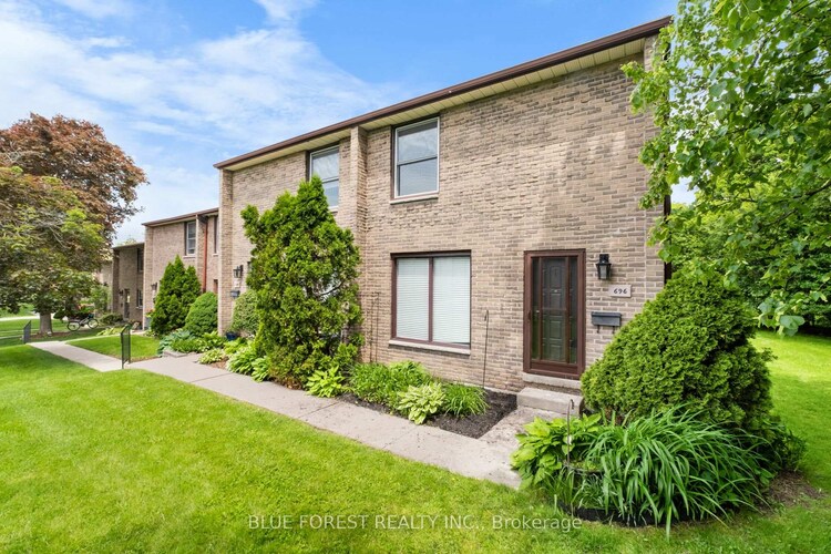 696 Wonderland Road S, London South, ON, South N