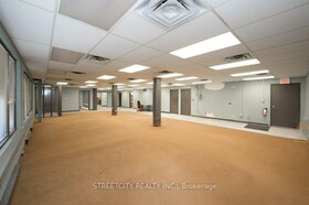 916 Gateway Drive, Halton, ON , MLS #W12197144 , Image - 1