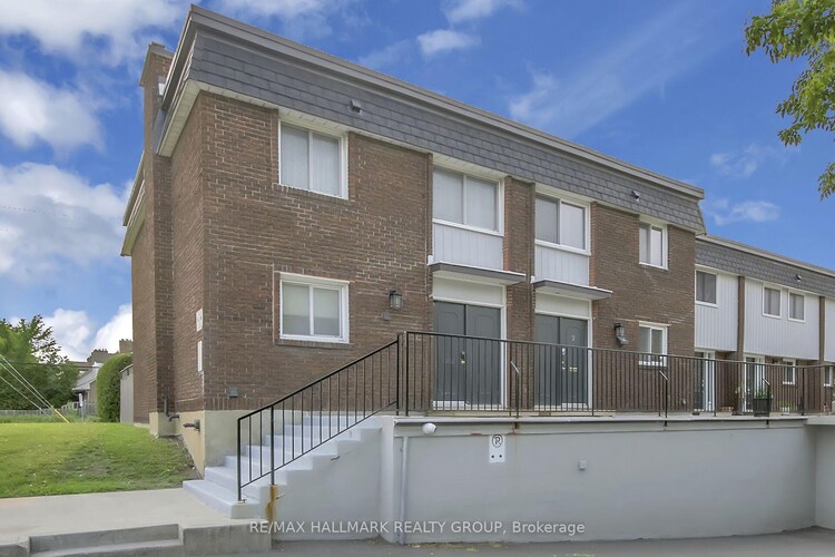 1821 WALKLEY Road, Alta Vista and Area, ON, 3609 - Guildwood Estates - Urbandale Acres