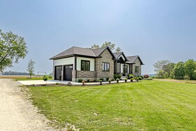 51057 Nova Scotia Line E, Elgin, ON , MLS #X12419919 , Image - 1