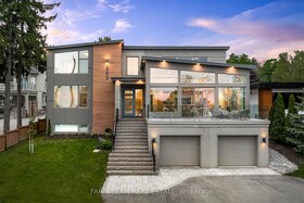 202 Kempenfelt Drive, Simcoe, ON , MLS #S12472105 , Image - 1