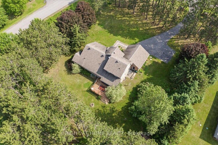 114 David Kennedy Drive, Constance Bay - Dunrobin - Kilmaurs - Woodlawn, ON, 9304 - Dunrobin Shores