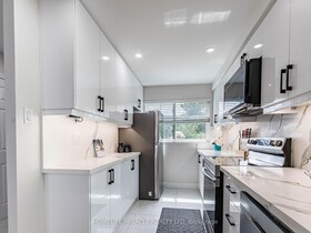 180 Mississauga Valley Boulevard, Peel, ON , MLS #W12415376 , Image - 1