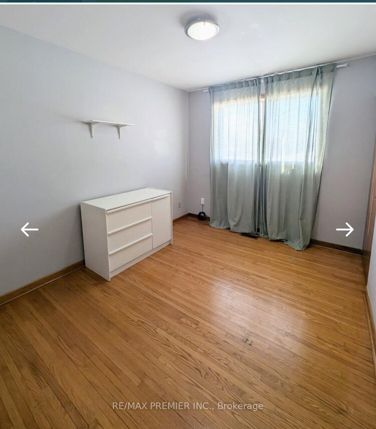 71 Sorlyn Avenue, Toronto, ON, Rustic