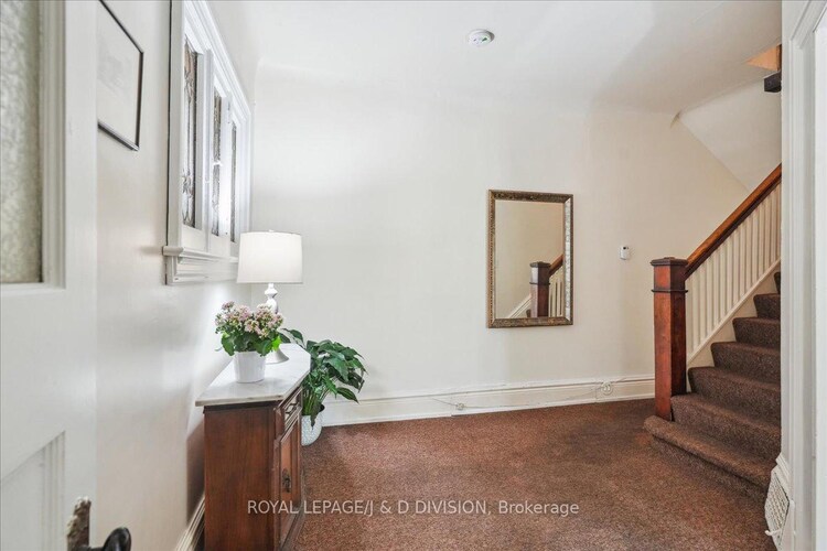 51 Chicora Avenue, Toronto, ON, Annex