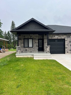 23 William Street S, Wellington, ON