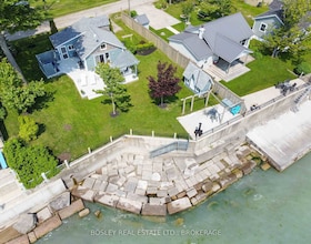 9 Shoreline Trail, Haldimand, ON , MLS #X12974986 , Image - 1
