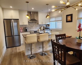 2008 Royal Crescent, Middlesex, ON , MLS #X13071234 , Image - 1