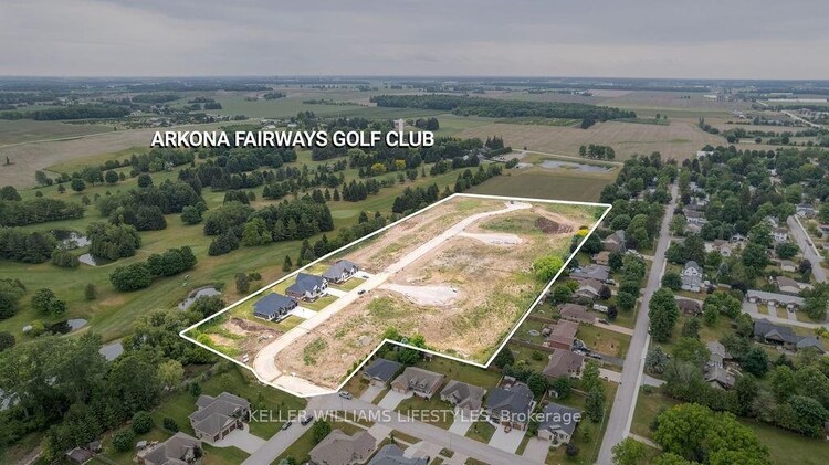 54 EAST GLEN Drive, Lambton Shores, ON, Arkona