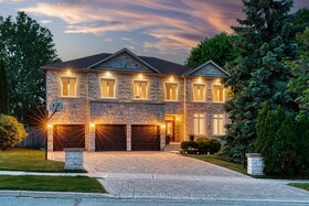 92 Boake Trail, York, ON