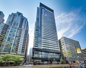 770 Bay Street, Toronto, ON , MLS #C13477294 , Image - 1