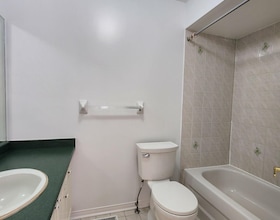 115 Blue Willow Drive, York, ON , MLS #N12952966 , Image - 1