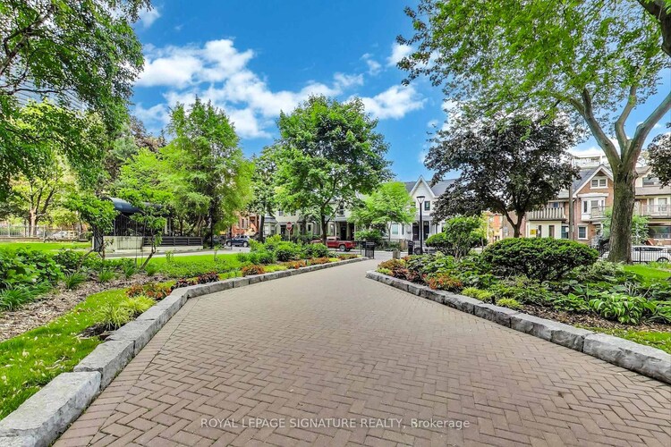 40 Homewood Avenue, Toronto, ON, Cabbagetown-South St. James Town