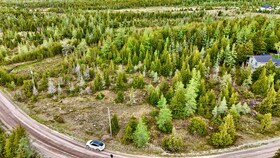 PT LT 30 Con 7 Pt 65 Old Pine Tree Road, Bruce, ON , MLS #X12201526 , Image - 1