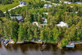 14 Wychwood Drive E, Kawartha Lakes, ON , MLS #X12384885 , Image - 1
