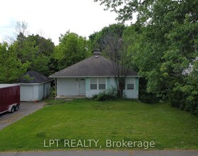 868 Mountainview Avenue, Ottawa, ON , MLS #X12202668 , Image - 1