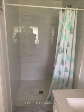 5108 Montrose Road, Niagara, ON , MLS #X12561056 , Image - 1