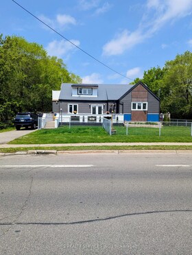 678 King Street, Durham, ON