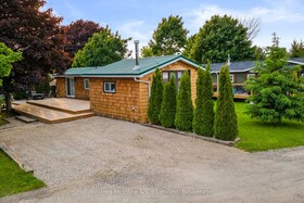 48 Maplewood Boulevard, Bruce, ON , MLS #X12526404 , Image - 1
