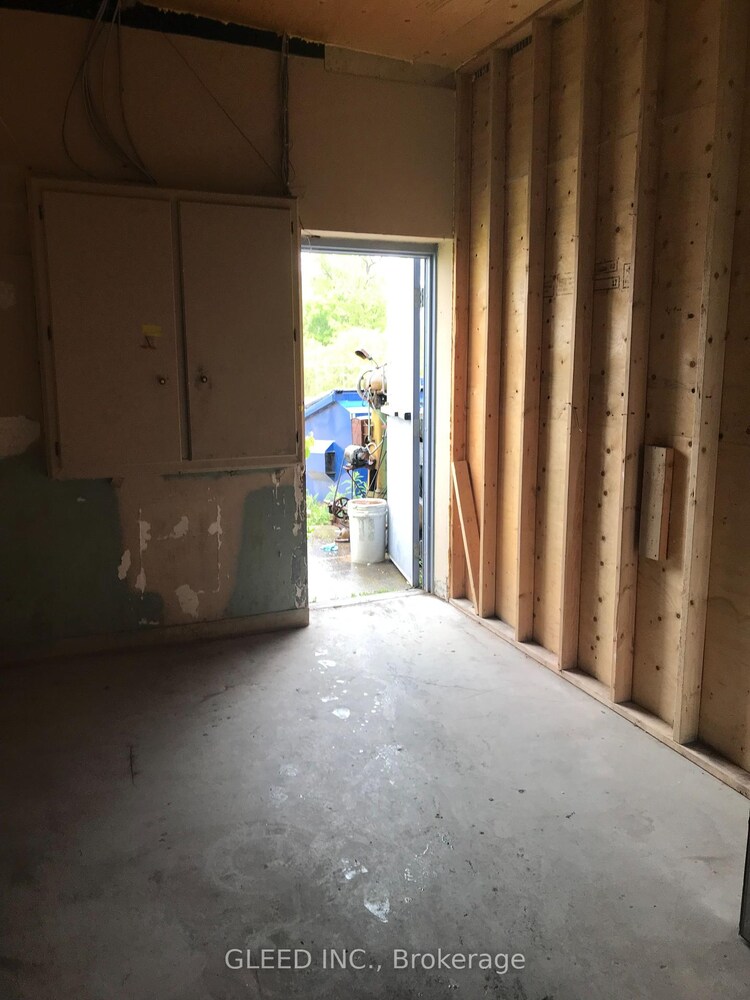 119 Exeter Road, London South, ON, South W