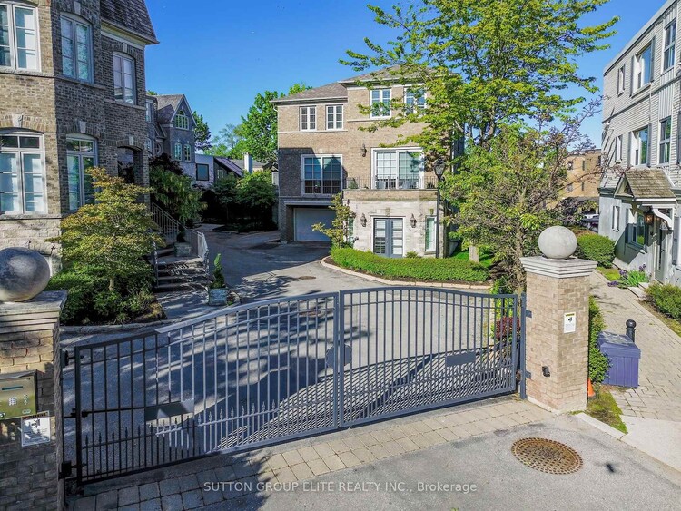 16 Nautical Lane, Toronto, ON, Mimico