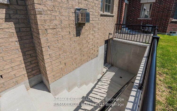 585 McGregor Farm Trail, Newmarket, ON, Glenway Estates