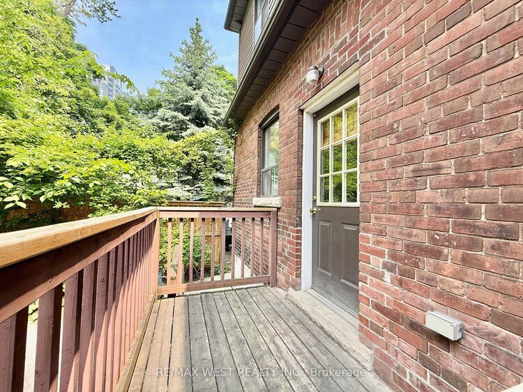 12 Foxbar Road, Toronto, ON, Yonge-St. Clair