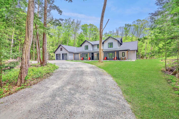 1025 Davis Drive, Gravenhurst, ON, Morrison