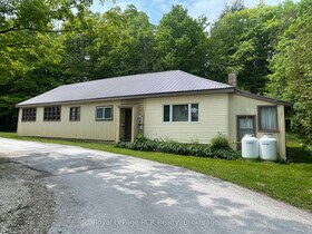 30 Sydenham Street, Grey County, ON , MLS #X12205937 , Image - 1