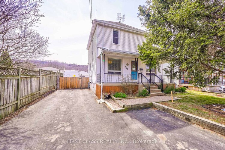 260 King Street E, Hamilton, ON, Stoney Creek