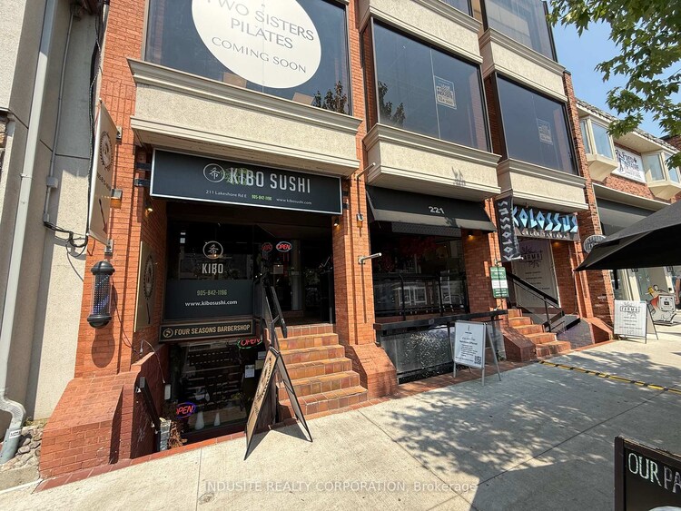 221 Lakeshore Road, Oakville, ON, 1013 - OO Old Oakville