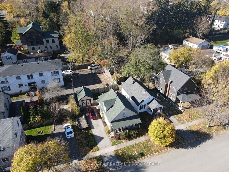 84 Waterloo Street, Fort Erie, ON, 332 - Central