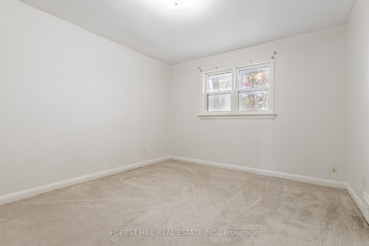 11 Greenbriar Road, Toronto, ON, Bayview Village