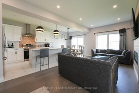 3861 Auckland Avenue, Middlesex, ON , MLS #X12303373 , Image - 1