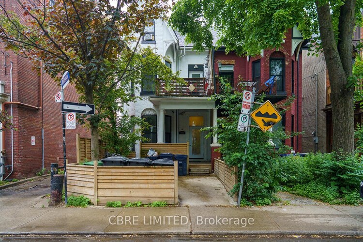 400 Euclid Avenue, Toronto, ON, Palmerston-Little Italy