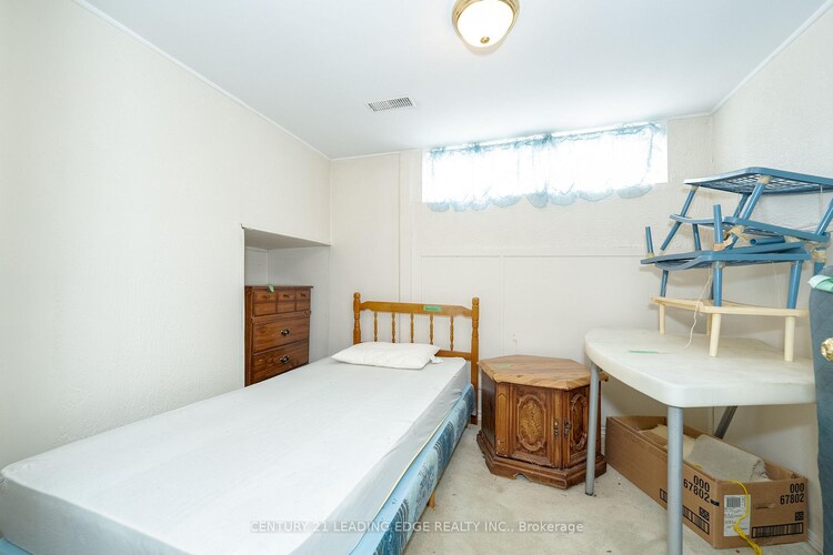 6 Ravenrock Court, Toronto, ON, Parkwoods-Donalda