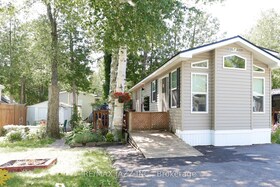 225 Platten Boulevard, Durham, ON , MLS #E12454433 , Image - 1